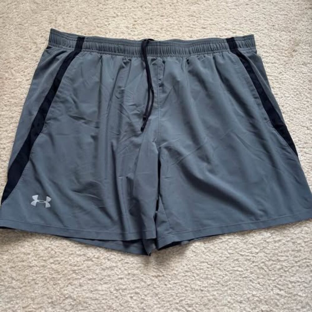 2X Men’s under armor Athletic/Running Shorts